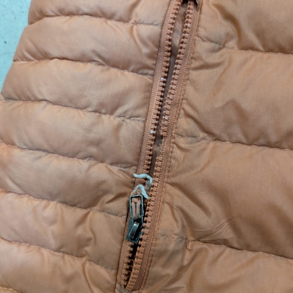 Patagonia Downy Sweater Ful Zip Women's S Coral/Light Orange Flaws - Picture 3 of 10